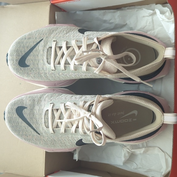 Nike ZOOMX Invincible Run FK, 9.5 Women's - Picture 5 of 9